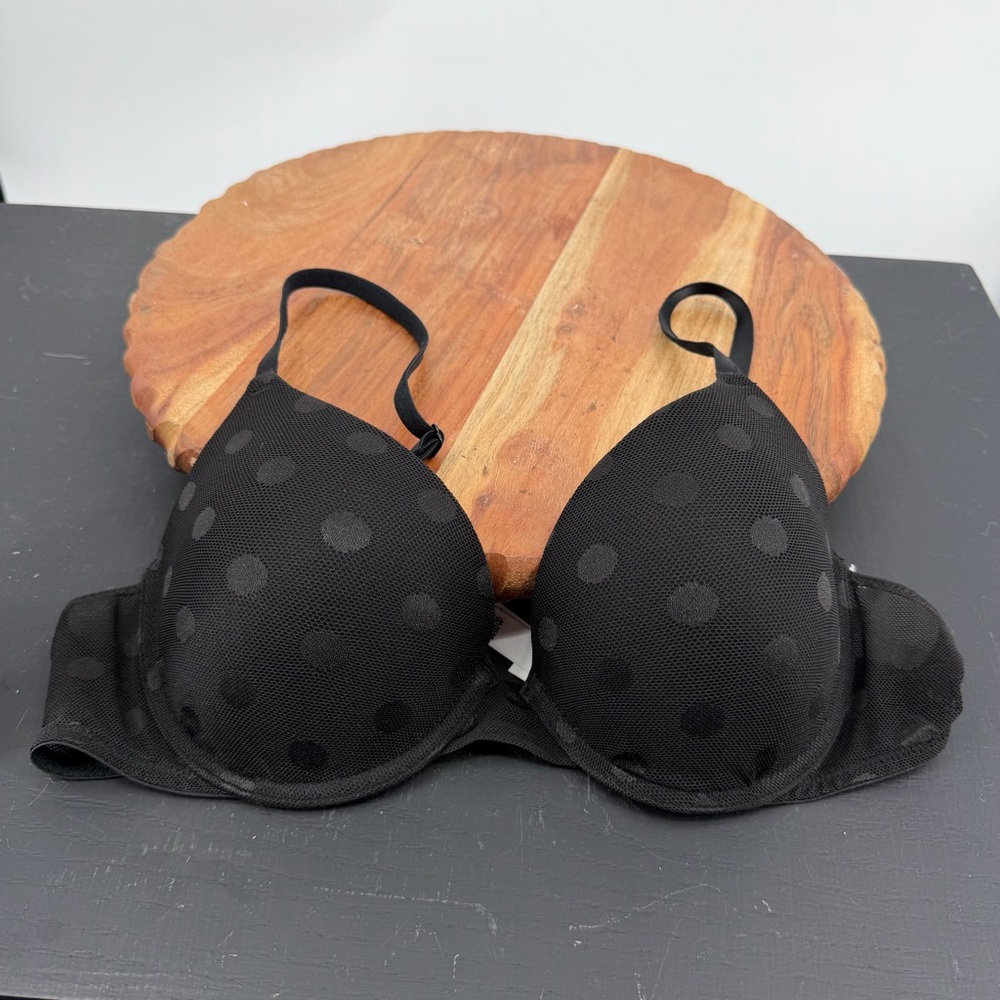 Victoria's Secret PINK Wear Everywhere Super Push-Up bra in black polka dot 36B